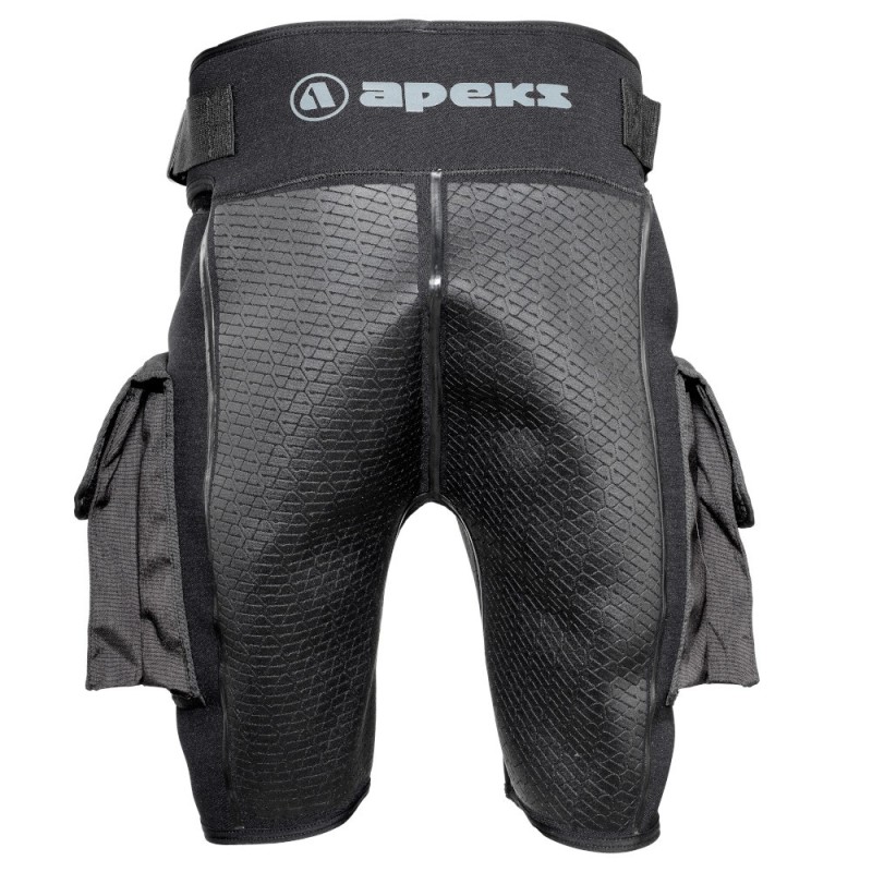 Short Tech Apeks