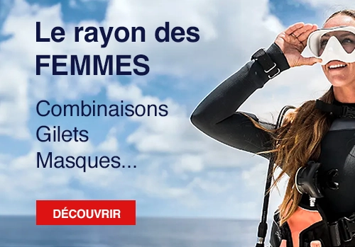 Plongeuse avec masque et gilet, illustrant la sélection d’équipements pour femmes : combinaisons, gilets, masques